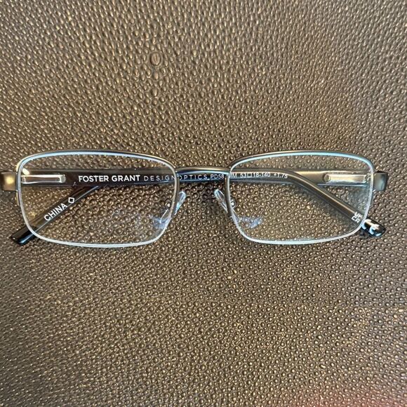 Foster Grant Black and Clear Metal Reading Glasses 3 pair - Picture 4 of 8